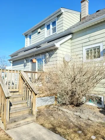7710 West 66th Street Bedford Park IL 60501