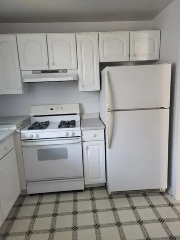 7710 West 66th Street Bedford Park IL 60501