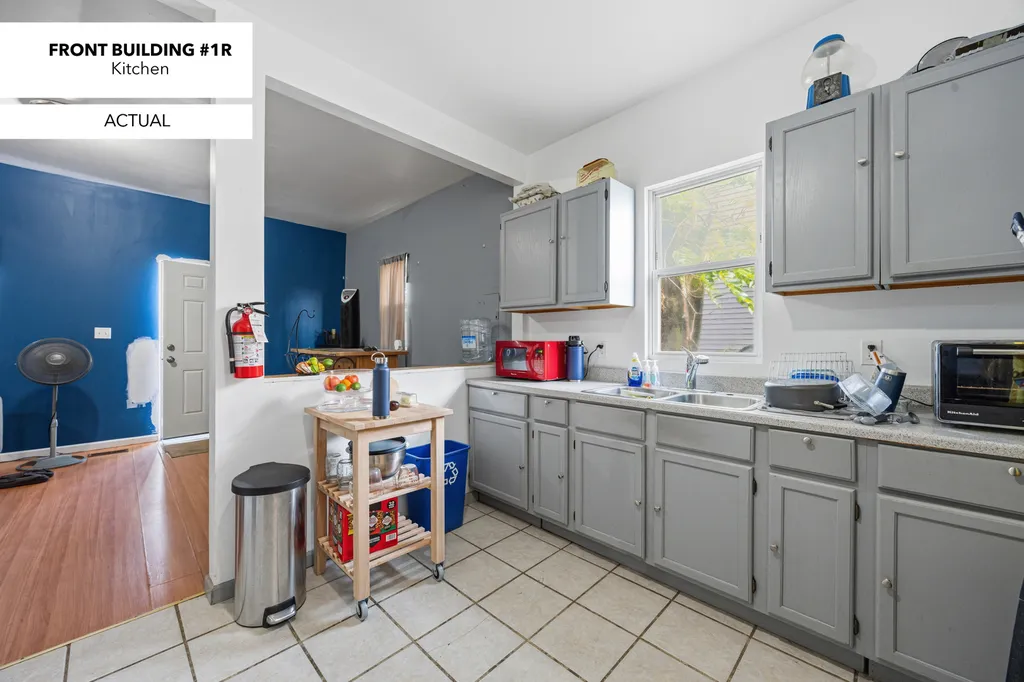 1801 West 21st Place Chicago IL 60608