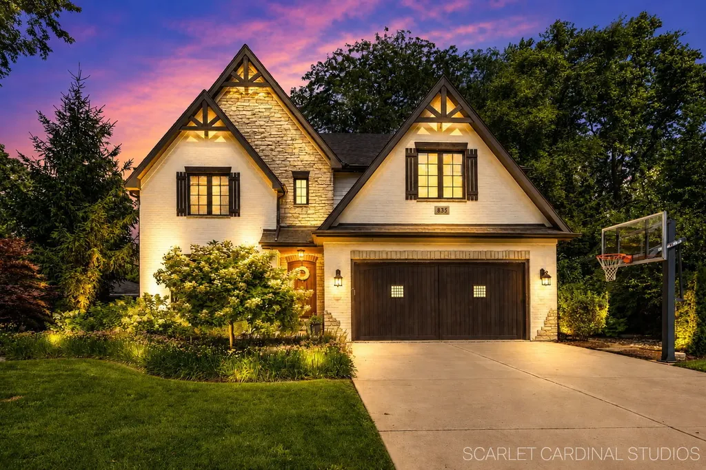 835 South Wright Street Naperville IL 60540