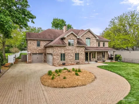 10S060 Clarendon Hills Road Willowbrook IL 60527