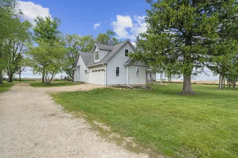 1765 Brooklyn Road Ashton IL 61006