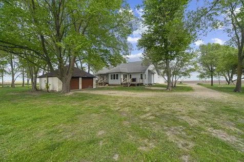 1765 Brooklyn Road Ashton IL 61006