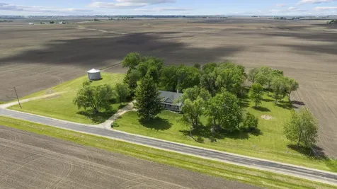 1765 Brooklyn Road Ashton IL 61006