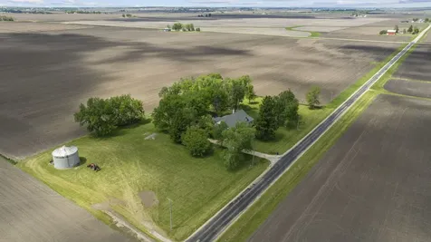 1765 Brooklyn Road Ashton IL 61006