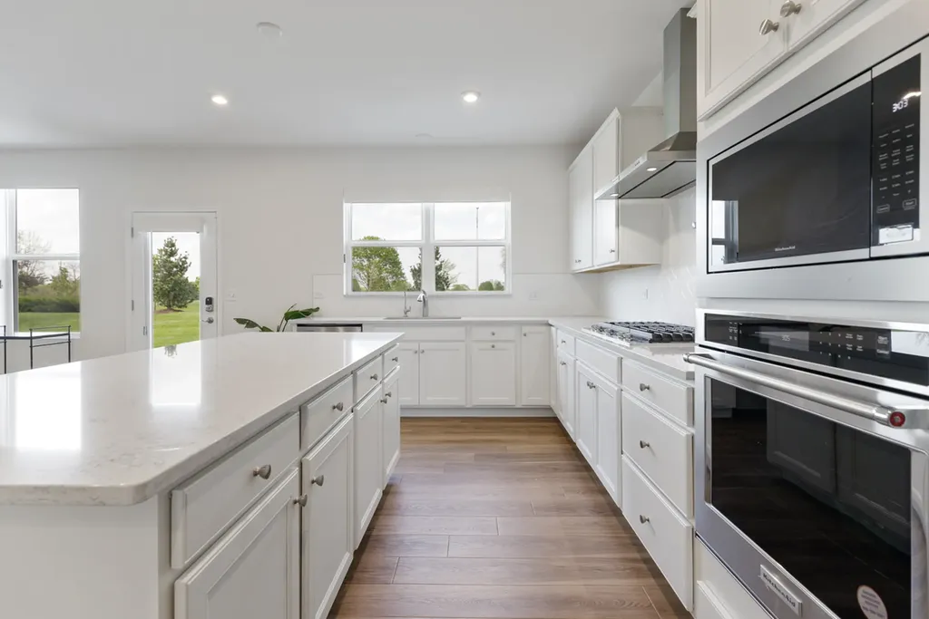 2116 Bent Grass Way Bolingbrook IL 60490