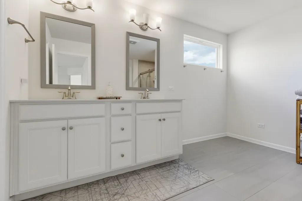 2116 Bent Grass Way Bolingbrook IL 60490