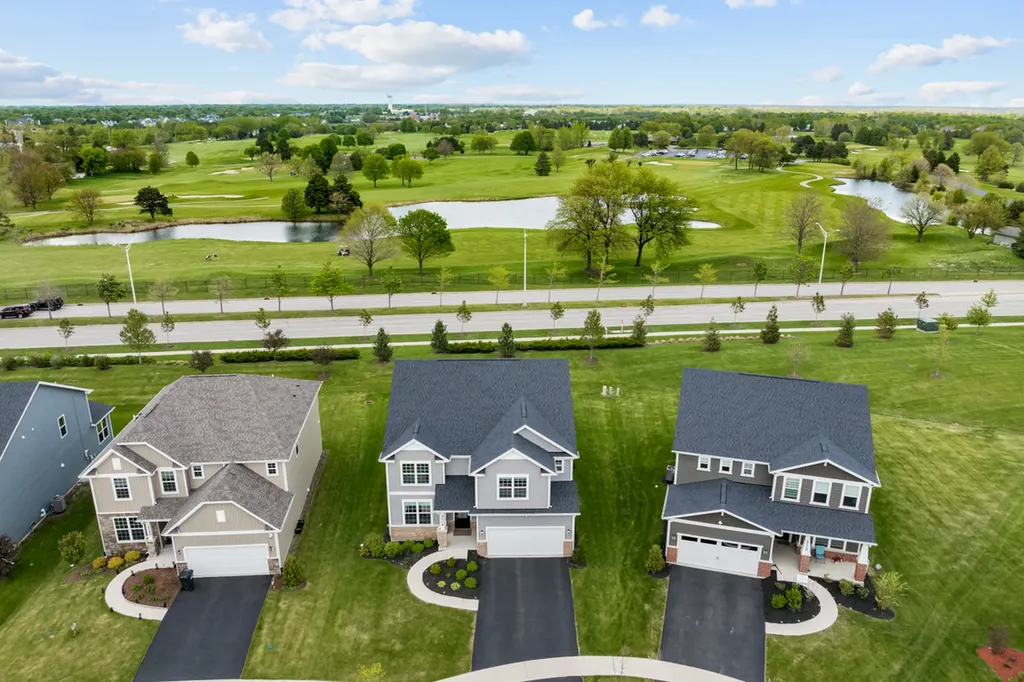 2116 Bent Grass Way Bolingbrook IL 60490