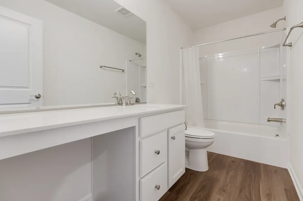 2116 Bent Grass Way Bolingbrook IL 60490