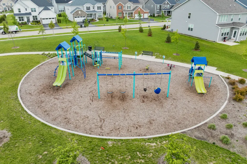 2116 Bent Grass Way Bolingbrook IL 60490