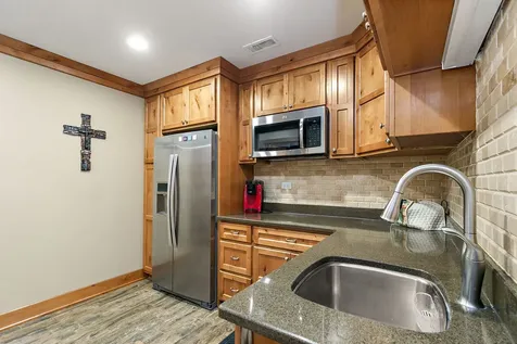370 East Prairie Street Crystal Lake IL 60014