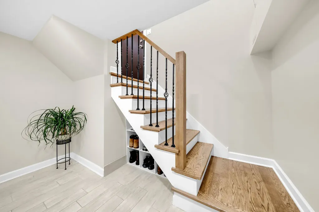 6449 South Kenneth Avenue Chicago IL 60629