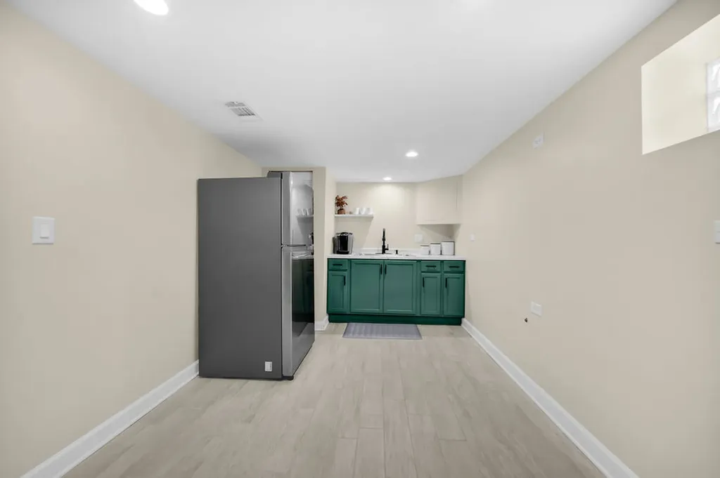 6449 South Kenneth Avenue Chicago IL 60629