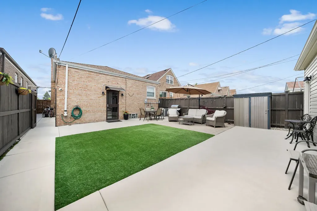 6449 South Kenneth Avenue Chicago IL 60629