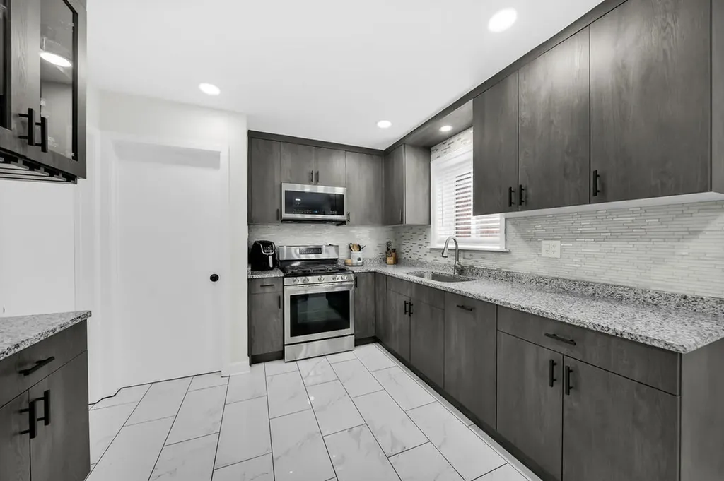 6449 South Kenneth Avenue Chicago IL 60629