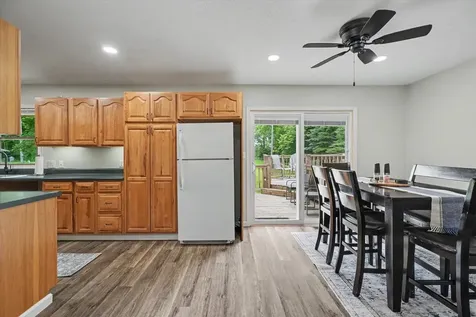 218 North Crossley Street Melvin IL 60952