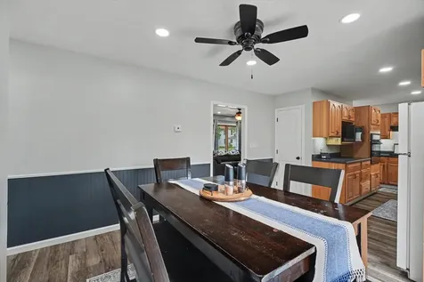 218 North Crossley Street Melvin IL 60952