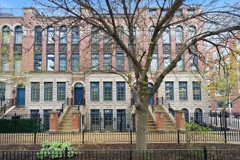 367 West Superior Street Chicago IL 60654