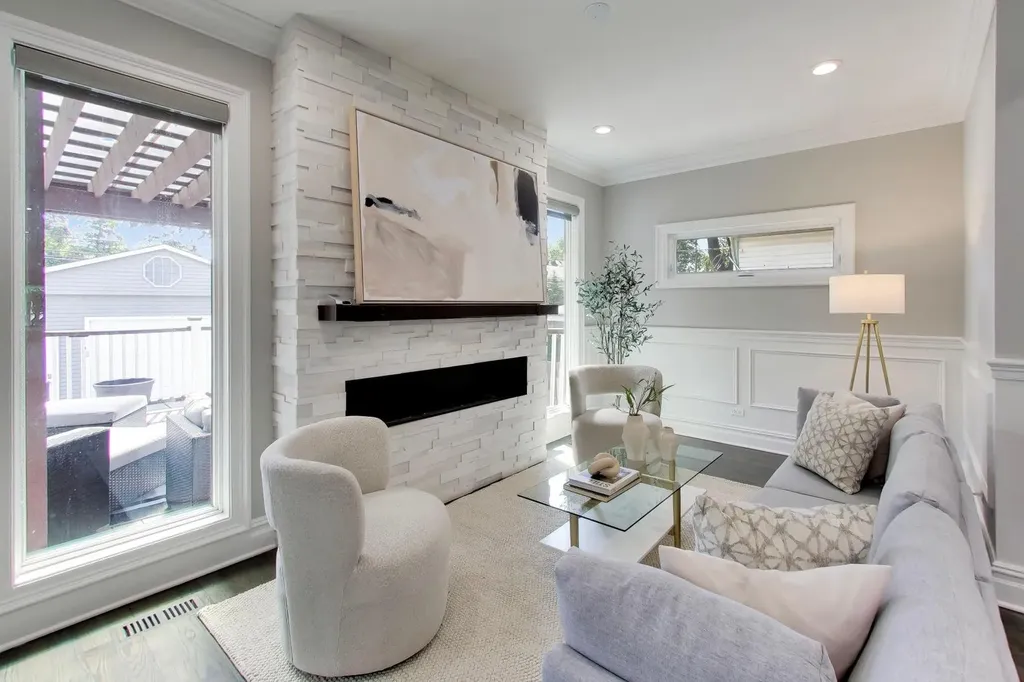 3923 North Kilbourn Avenue Chicago IL 60641