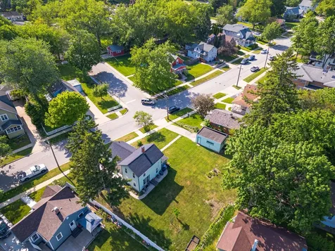327 Silver Street Elgin IL 60123