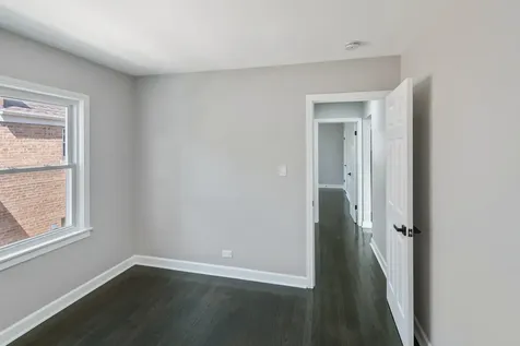 2263 South 14th Avenue North Riverside IL 60546