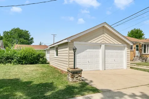2263 South 14th Avenue North Riverside IL 60546