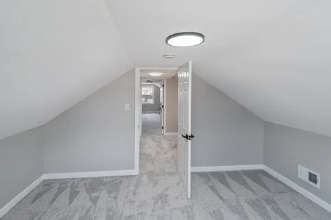 2263 South 14th Avenue North Riverside IL 60546
