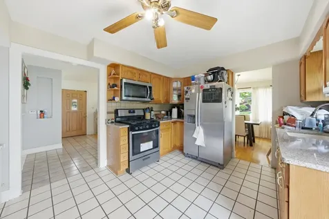 12519 South Menard Avenue Palos Heights IL 60463