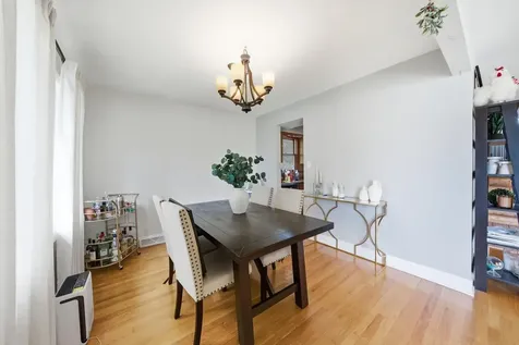 12519 South Menard Avenue Palos Heights IL 60463