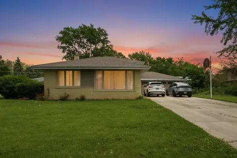 12519 South Menard Avenue Palos Heights IL 60463