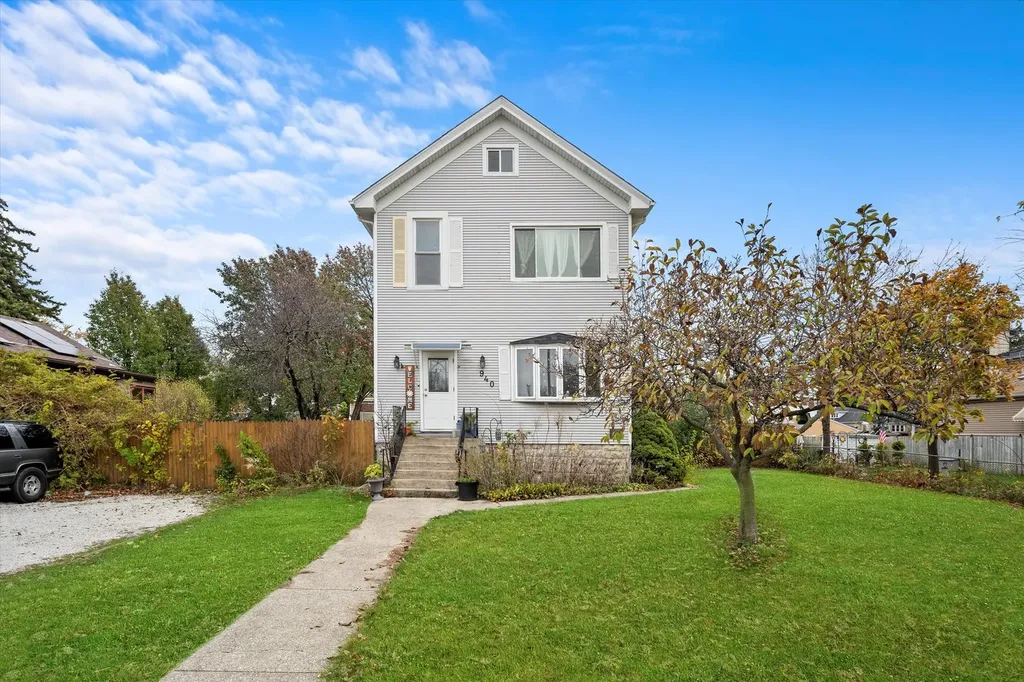 940 Troost Avenue Forest Park IL 60130