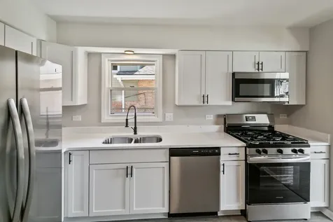 14129 South Hoxie Avenue Burnham IL 60633