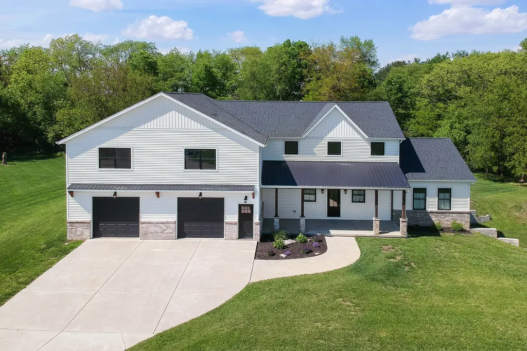 7845 Fitzgerald Road Clinton IL 61727