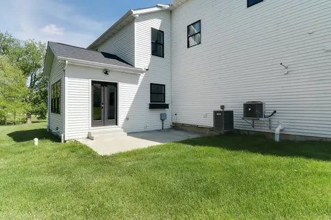 7845 Fitzgerald Road Clinton IL 61727