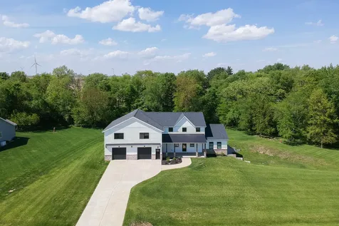 7845 Fitzgerald Road Clinton IL 61727