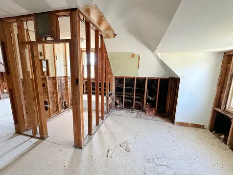 319 South Monroe Street Streator IL 61364