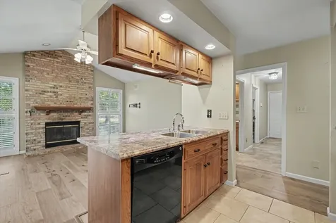 2032 Bentbrook Drive Champaign IL 61822