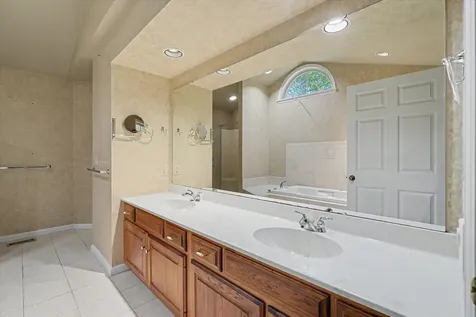 2032 Bentbrook Drive Champaign IL 61822