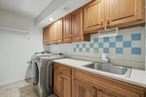 2032 Bentbrook Drive Champaign IL 61822