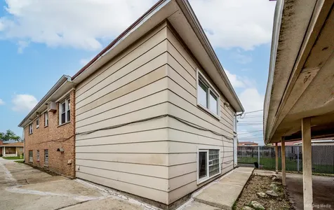 399 Oglesby Avenue Calumet City IL 60409