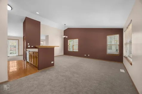 2532 Golf Ridge Circle Naperville IL 60563