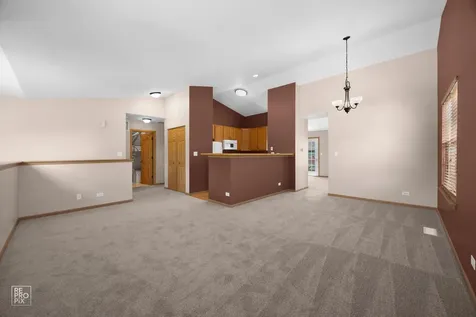 2532 Golf Ridge Circle Naperville IL 60563