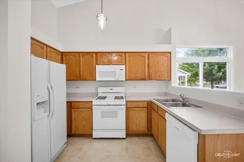 2275 Rebecca Circle Montgomery IL 60538
