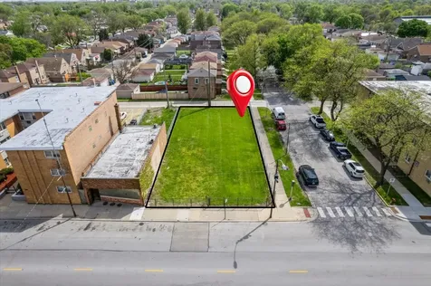 2135 East 87th Street Chicago IL 60617