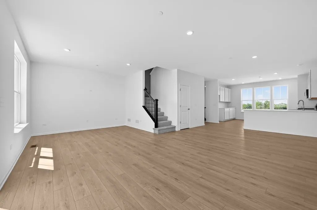 12334 Tinsley Street Huntley IL 60142