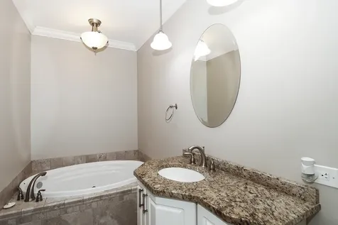 5019 Burman Drive Crystal Lake IL 60014
