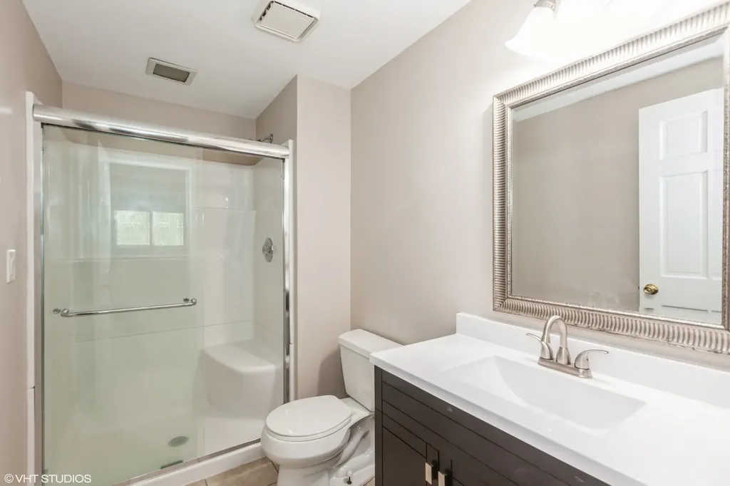 98 Quail Hollow Court Naperville IL 60540