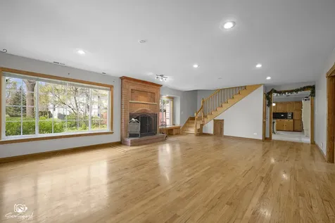 103 East Saint Marys Street Minooka IL 60447