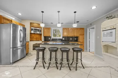 103 East Saint Marys Street Minooka IL 60447