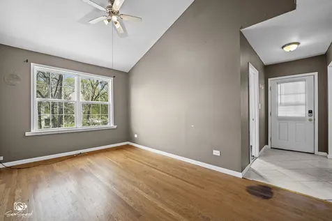 103 East Saint Marys Street Minooka IL 60447